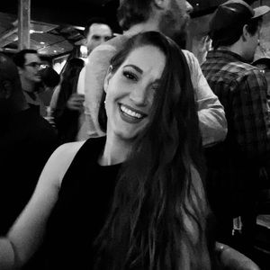 Meet your Posher, Jillian